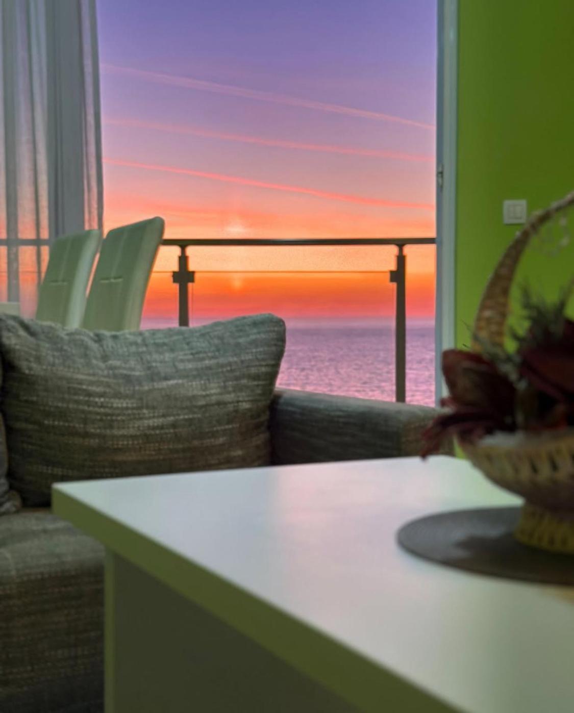 Paradise Beachfront View 1 Bar Extérieur photo